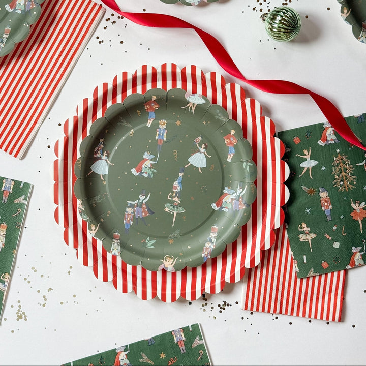 Green Christmas Nutcracker Dinner Napkins (24pcs) - Josi James - Large Napkins
